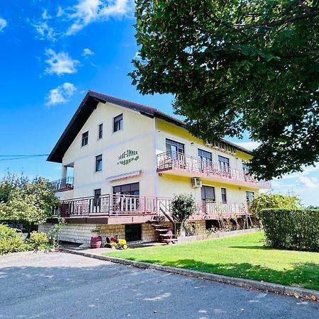 Отель Stara Lipa Tasner Free Kitchen&Garage&Parking-Self Check In Марибор Экстерьер фото