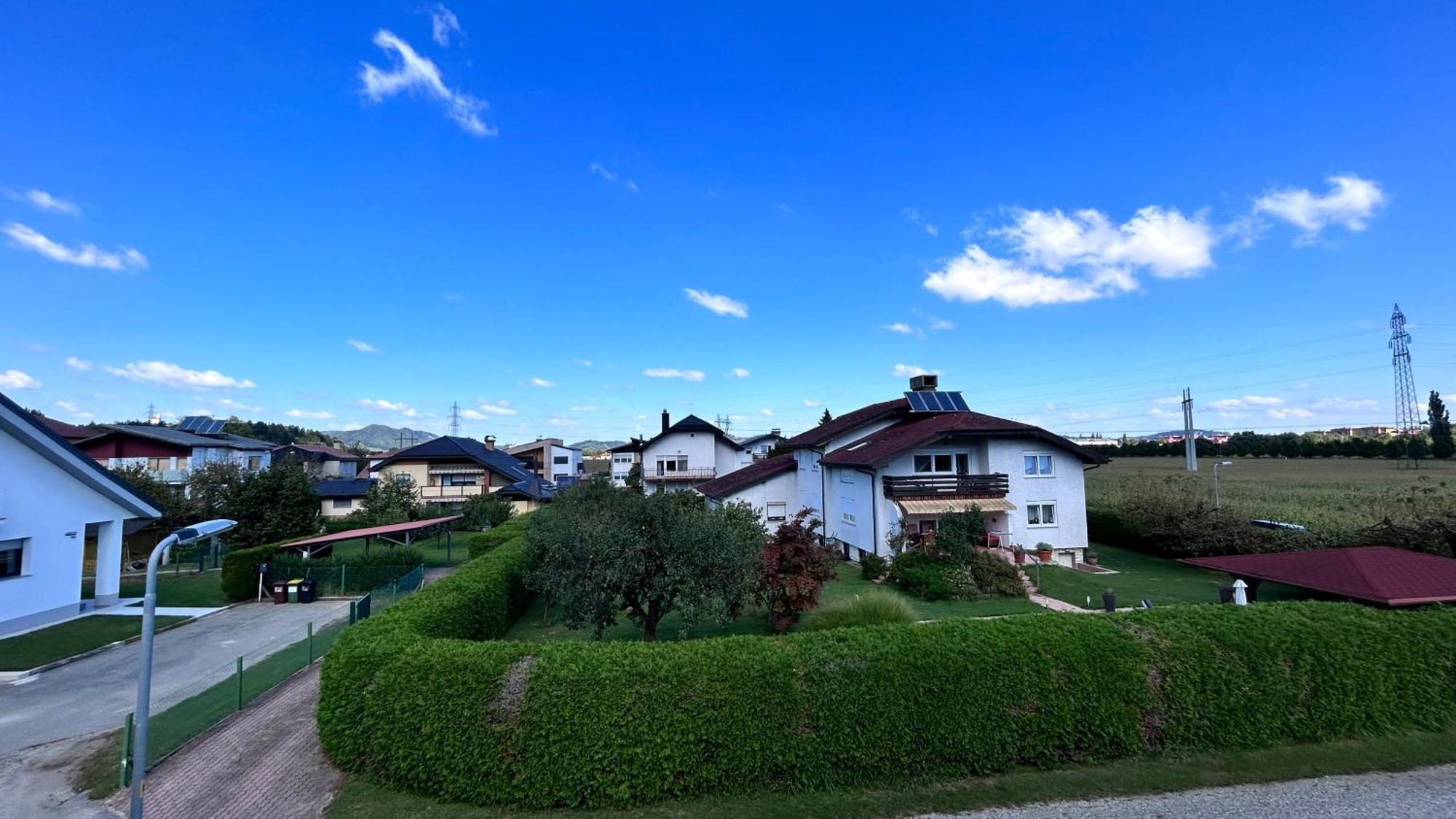 Отель Stara Lipa Tasner Free Kitchen&Garage&Parking-Self Check In Марибор Номер фото