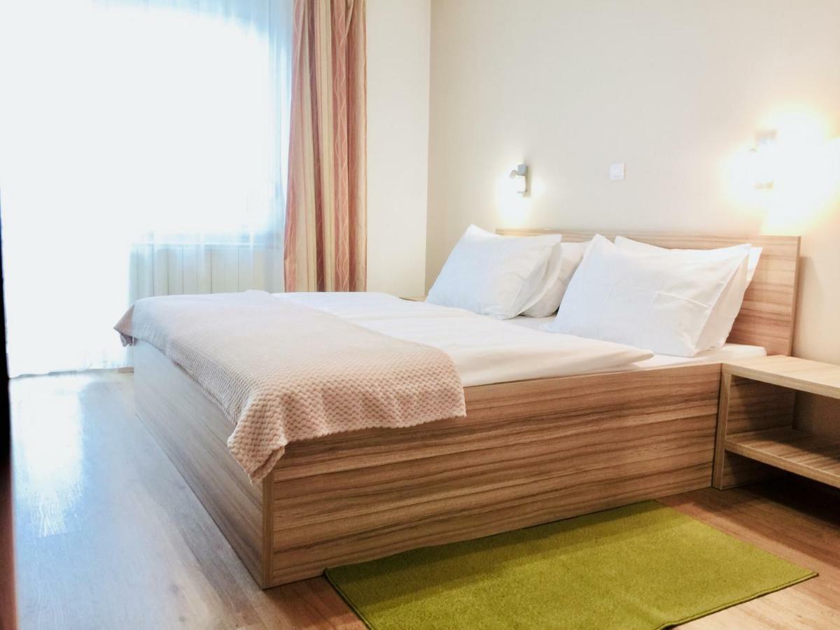Отель Stara Lipa Tasner Free Kitchen&Garage&Parking-Self Check In Марибор Экстерьер фото