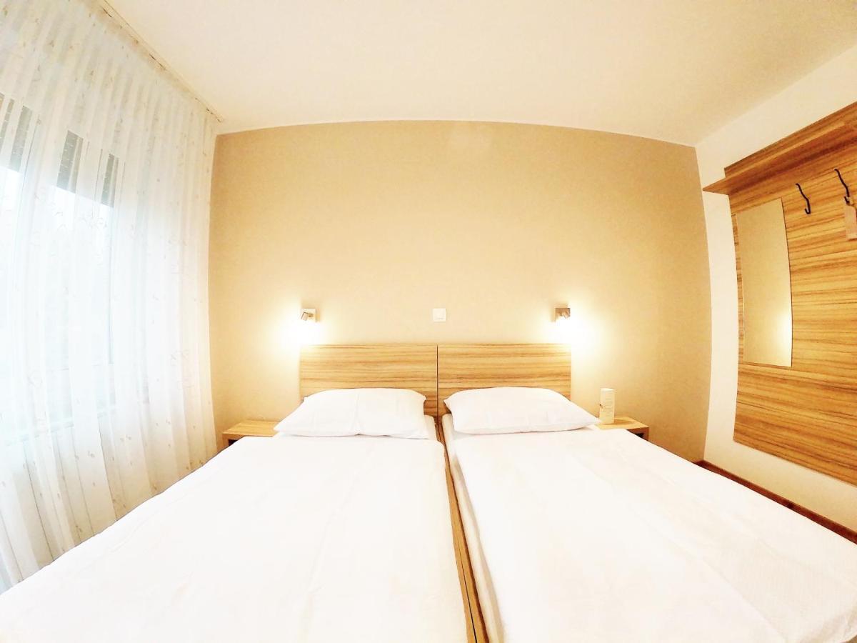 Отель Stara Lipa Tasner Free Kitchen&Garage&Parking-Self Check In Марибор Экстерьер фото